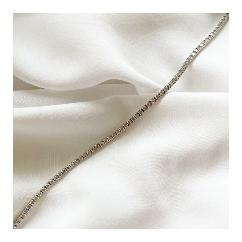 Bransoletka srebrna, bogato zdobiona cyrkoniami Charlotte