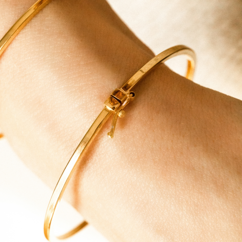 Bransoletka pozłacana bangle sztywna Stella