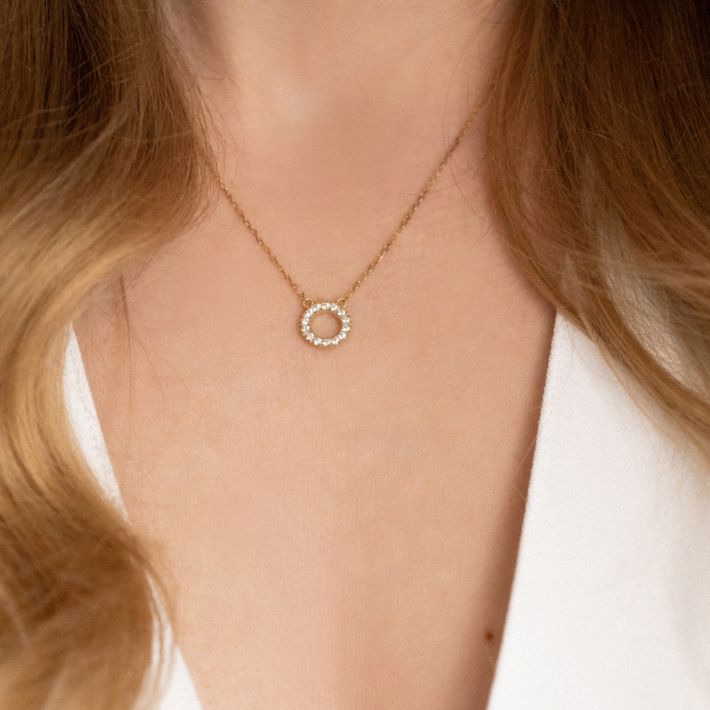 Komplet biżuterii pozłacanej kolczyki i naszyjnik w kształcie koła z cyrkoniami Little Karma