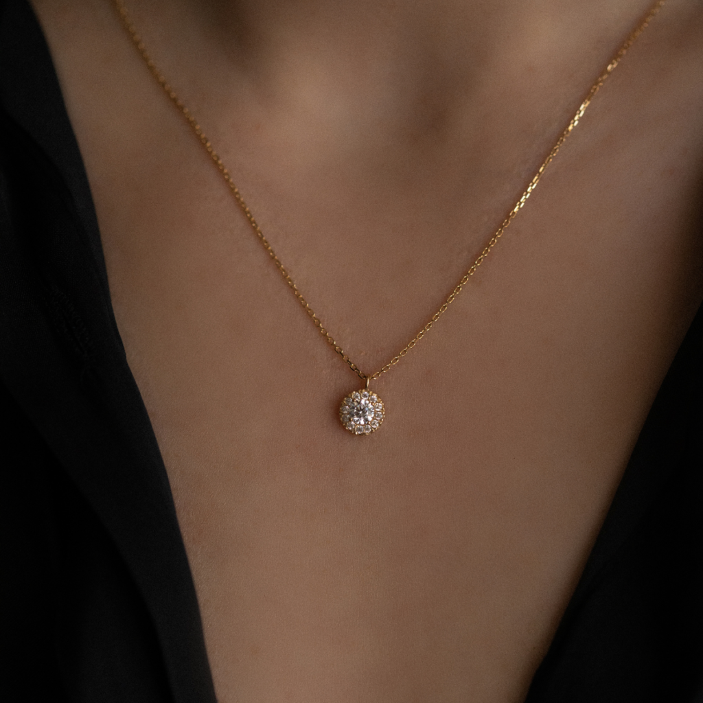 Komplet biżuterii pozłacanej kolczyki i naszyjnik z cyrkoniami Little Sami