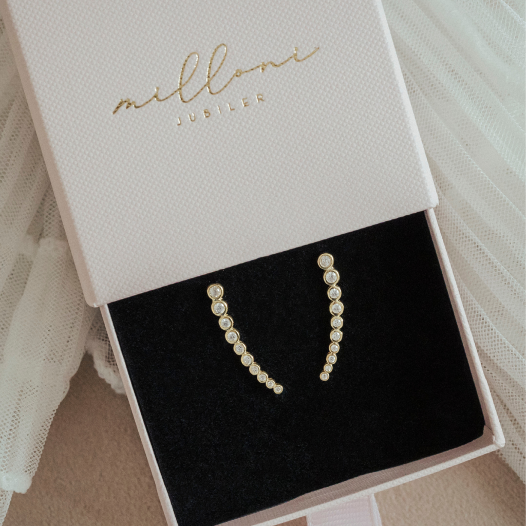 Kolczyki pozłacane na zatyczkę z Moissanitem Margaret