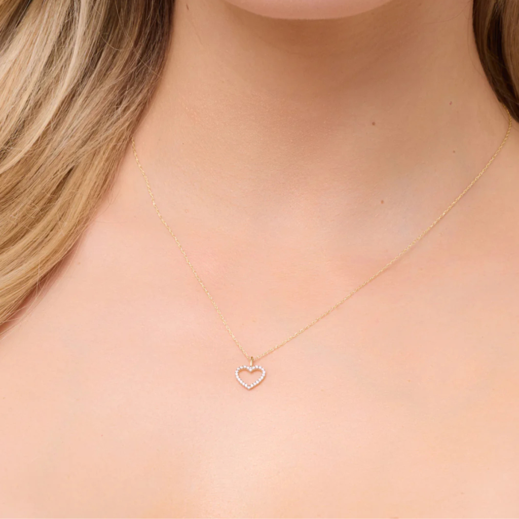 Naszyjnik złoty z zawieszką serce z cyrkoniami Love