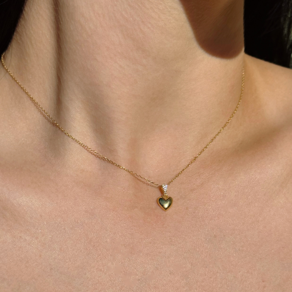 Naszyjnik pozłacany z zawieszką serce z cyrkoniami Mia