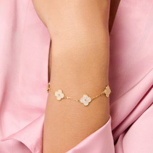 Bransoletka pozłacana ozdobiona koniczyną marokańską i cyrkoniami Calla