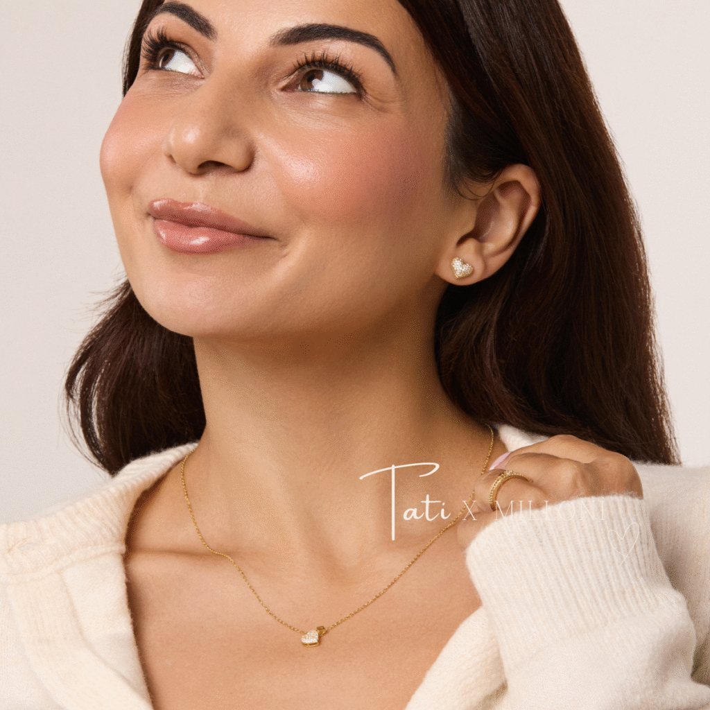 Naszyjnik pozłacany z zawieszką w kształcie serca z cyrkoniami Clara