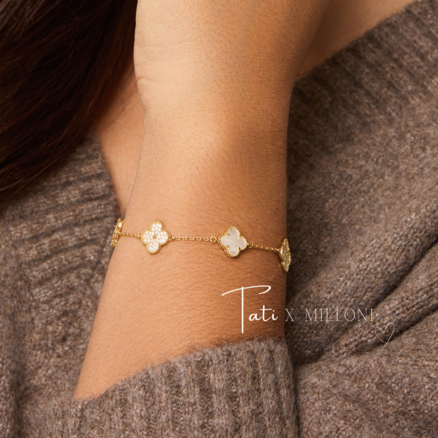 Bransoletka pozłacana ozdobiona koniczyną marokańską z masą perłową i cyrkoniami Rania