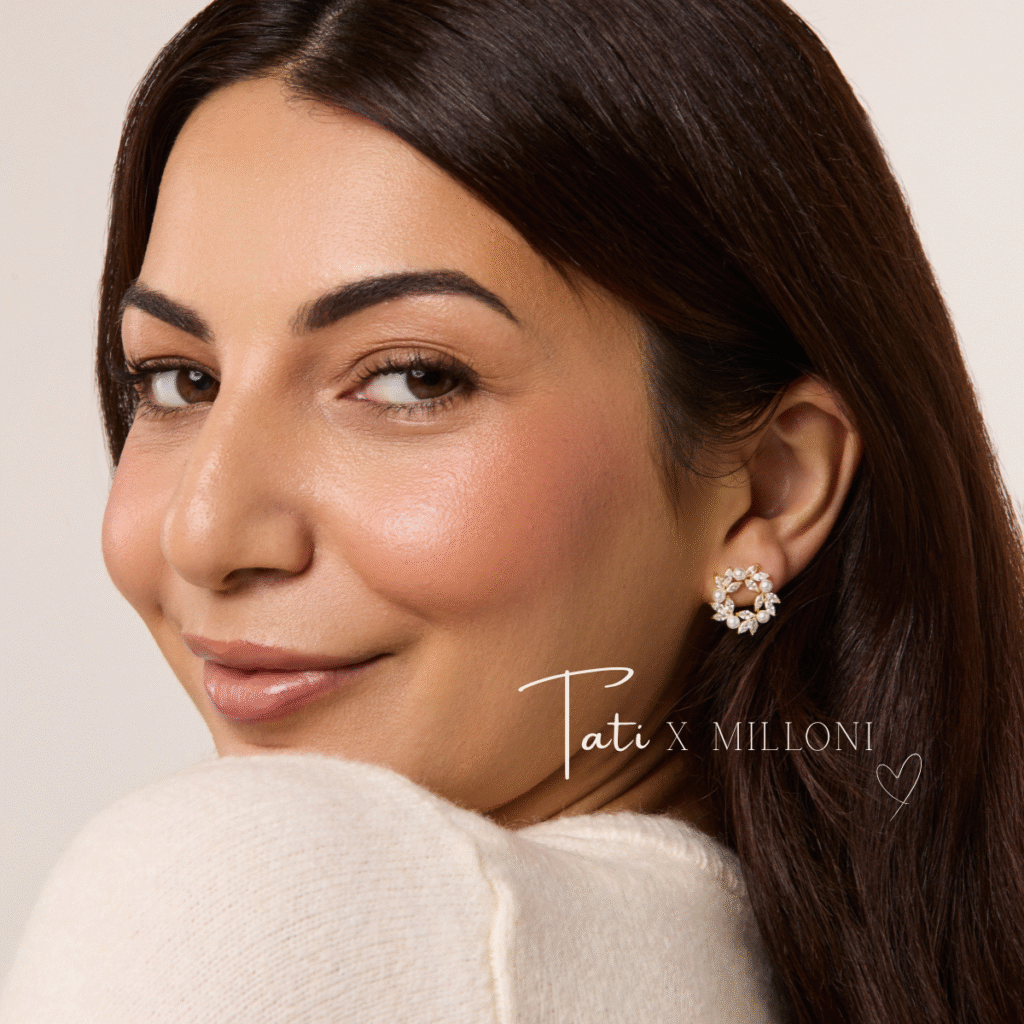 Kolczyki pozłacane na zatyczkę z cyrkoniami, z motywem wianka Victoria