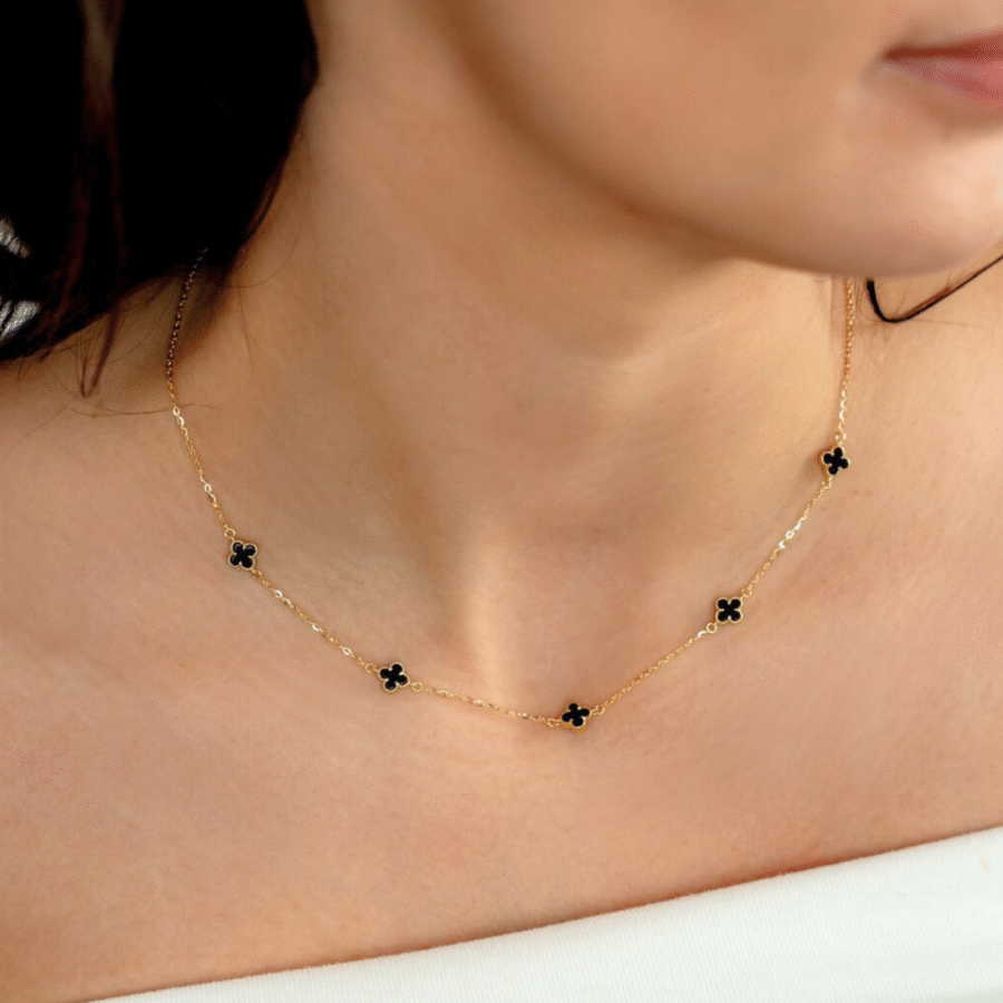 Naszyjnik pozłacany z czarnymi koniczynami marokańskimi Maroko Black