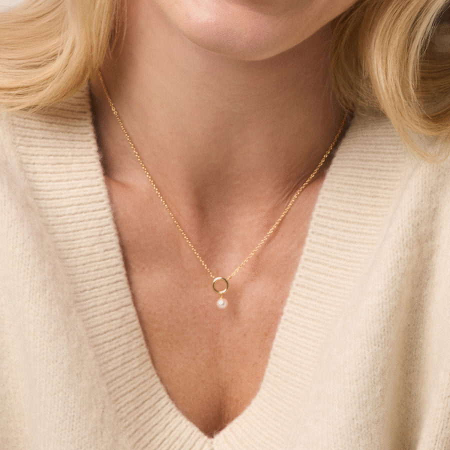 Naszyjnik pozłacany z zawieszką z perłą Veloria