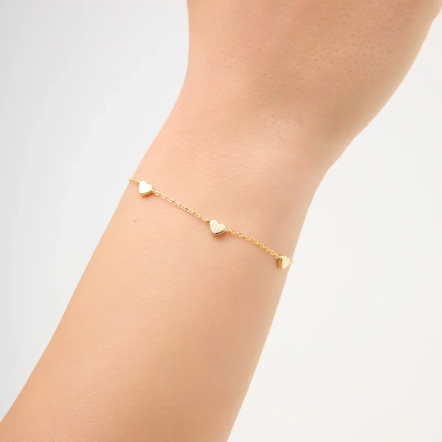 Bransoletka pozłacana z serduszkami Lovely