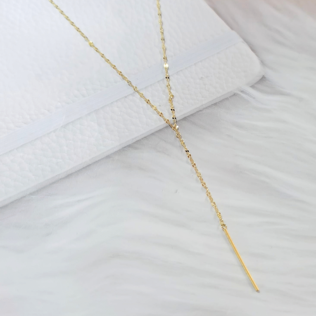 Diamentowany naszyjnik pozłacany typu krawatka Elise