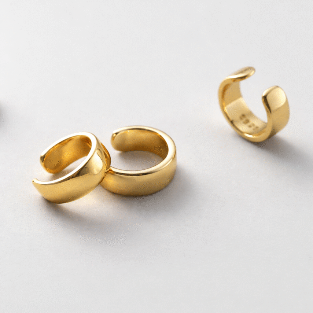 Kolczyki pozłacane nausznica gładka Classy