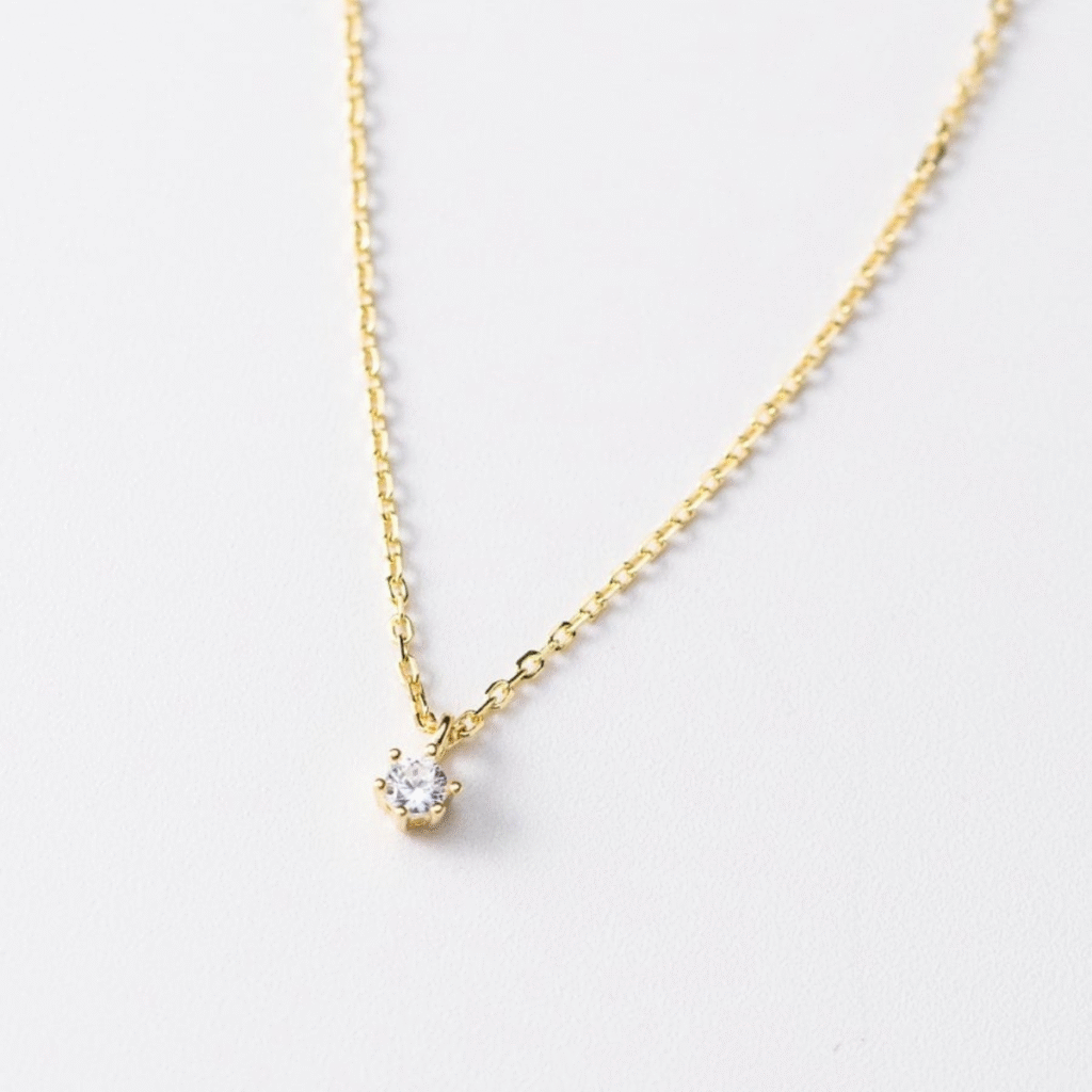 Naszyjnik pozłacany z jedną, centralną cyrkonią Little Diana